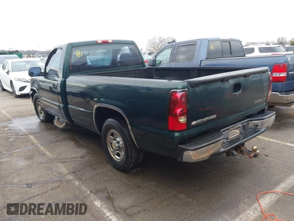 2004 Chevrolet Silverado 1500 LS with VIN 1GCEC14T04Z302610, listed as a IAAI auction lot 41292673 with 135,178 mi miles. Bid and sale history available at carsss.com. Image 3.