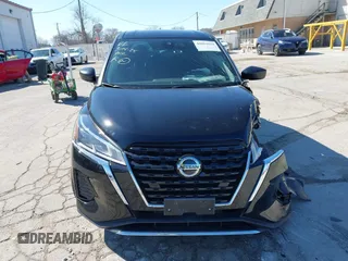 2021 Nissan Kicks S with VIN 3N1CP5BV6ML540480, listed as a IAAI auction lot 41822119 with 34,241 mi miles. Bid and sale history available at carsss.com. Image 13.