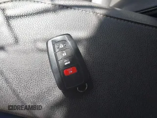 2019 Toyota Camry XSE with VIN 4T1B61HK3KU286288, listed as a IAAI auction lot 41728036 with 46,921 mi miles. Bid and sale history available at carsss.com. Image 11.