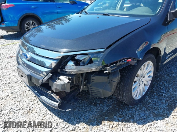 2010 Ford Fusion Hybrid с VIN 3FADP0L38AR338224, выставлен на аукционе IAAI как лот 42636474 с пробегом 118 378 миль миль и . История ставок и продаж доступна на DreamBid. Изображение 6.