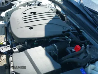 2024 Volvo S60 Plus Dark Theme z VIN 7JRL12FL5RG285775, wystawiony jako IAAI lot #43211909 z przebiegiem 21 510 mil mil oraz . Historia ofert i sprzedaży dostępna na DreamBid. Obrazek 20.