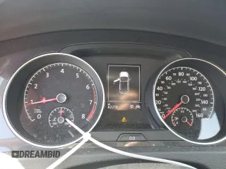 2018 Volkswagen Golf S с VIN 3VWG17AU0JM282951, выставлен на аукционе Copart как лот 54667125 с пробегом 82 218 миль миль и Списание • Salvage title. История ставок и продаж доступна на DreamBid. Изображение 9.