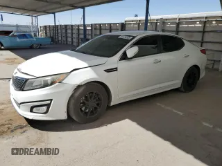 2015 Kia Optima LX z VIN 5XXGM4A71FG450852, wystawiony jako Copart lot #54154535 z przebiegiem 174 858 mil mil oraz Szkoda całkowita • Salvage title. Historia ofert i sprzedaży dostępna na DreamBid. Obrazek 1.