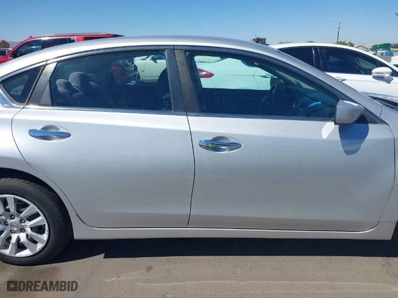 2013 Nissan Altima 2.5 S with VIN 1N4AL3AP5DC184631, listed as a IAAI auction lot 41880144 with 157,603 mi miles. Bid and sale history available at carsss.com. Image 12.