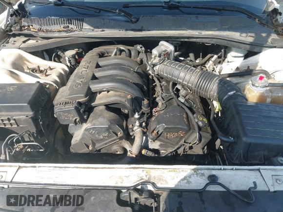 2008 Dodge Charger with VIN 2B3KA43R58H277050, listed as a IAAI auction lot 42035539 with 209,738 mi miles and . Bid and sale history available at carsss.com. Image 10.