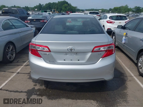 2012 Toyota Camry L z VIN 4T4BF1FK2CR191702, wystawiony jako IAAI lot #42258628 z przebiegiem 170 198 mil mil oraz . Historia ofert i sprzedaży dostępna na DreamBid. Obrazek 17.
