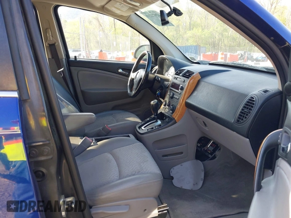 2006 Saturn VUE z VIN 5GZCZ63416S886099, wystawiony jako IAAI lot #42071218 z przebiegiem Nie podano mil oraz . Historia ofert i sprzedaży dostępna na DreamBid. Obrazek 5.