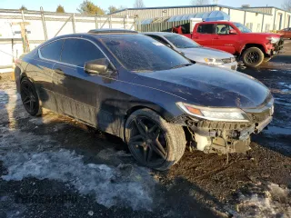 2016 Honda Accord Touring with VIN 1HGCT2B0XGA005371, listed as a Copart auction lot 42310165 with 117,946 mi miles and Salvage Title. Bid and sale history available at DreamBid. Image 4.