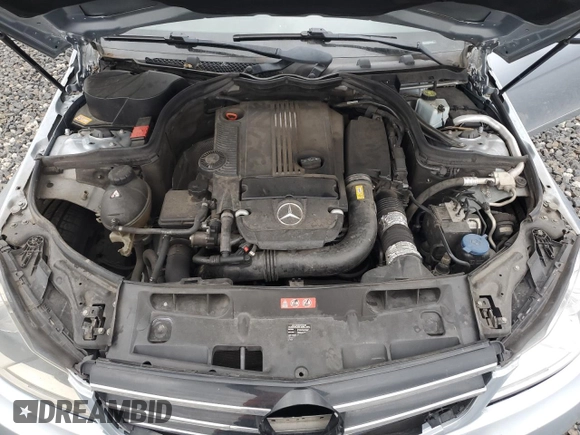 2014 Mercedes-Benz C-Class C 250 Sport with VIN WDDGF4HBXEA901622, listed as a Copart auction lot 47634425 with 173,739 mi miles and Salvage Title. Bid and sale history available at carsss.com. Image 13.