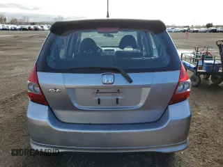 2007 Honda Fit Sport z VIN JHMGD38637S811995, wystawiony jako Copart lot #54436085 z przebiegiem 143 806 mil mil oraz Czysty tytuł • Clean title. Historia ofert i sprzedaży dostępna na DreamBid. Obrazek 6.
