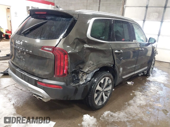 2022 Kia Telluride S with VIN 5XYP6DHC4NG200609, listed as a IAAI auction lot 41595189 with 54,189 mi miles and . Bid and sale history available at DreamBid. Image 4.