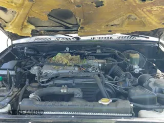 1995 Toyota 4Runner z VIN JT3VN39W7S0199636, wystawiony jako IAAI lot #42483025 z przebiegiem 231 101 mil mil oraz . Historia ofert i sprzedaży dostępna na DreamBid. Obrazek 12.