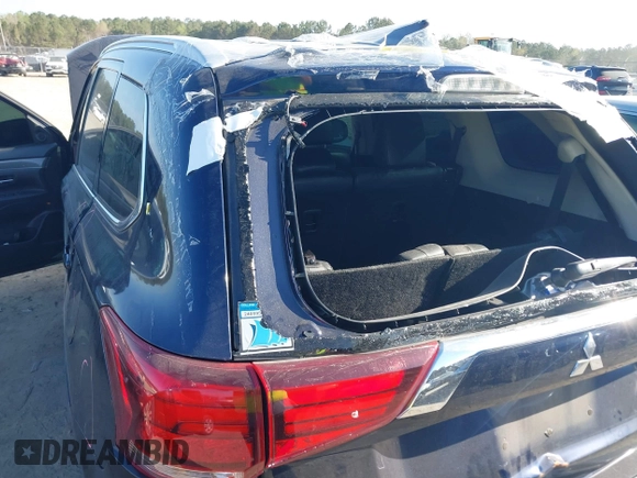 2020 Mitsubishi Outlander SE z VIN JA4AD3A36LZ020105, wystawiony jako IAAI lot #41835195 z przebiegiem 73 402 mil mil oraz . Historia ofert i sprzedaży dostępna na DreamBid. Obrazek 6.