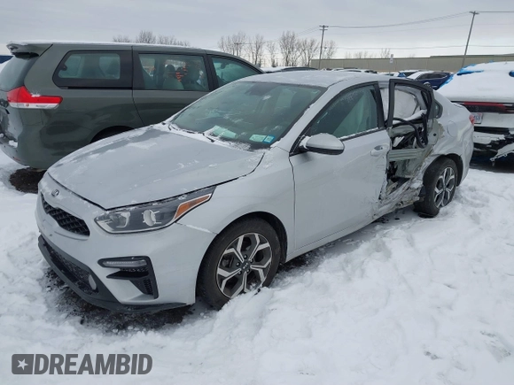 2021 Kia Forte LXS with VIN 3KPF24ADXME405132, listed as a IAAI auction lot 41532767 with 31,793 mi miles. Bid and sale history available at carsss.com. Image 17.