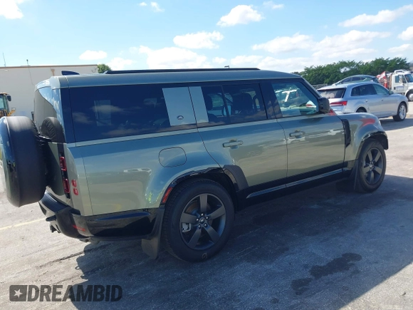 2024 Land Rover Defender X-Dynamic SE с VIN SALE2FEU8R2320398, выставлен на аукционе IAAI как лот 41513491 с пробегом 9 082 миль миль и . История ставок и продаж доступна на DreamBid. Изображение 4.