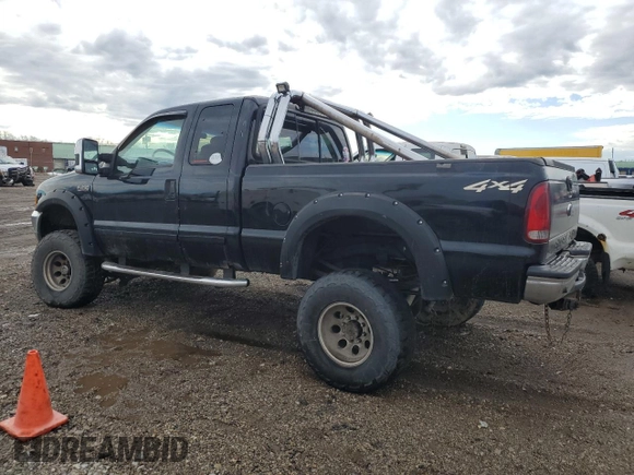 2001 Ford Super Duty F-250 XL with VIN 3FTNX21S01MA38579, listed as a Copart auction lot 45288425 with 133,912 mi miles and Salvage Title. Bid and sale history available at carsss.com. Image 2.