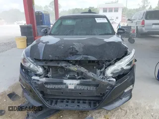2020 Nissan Altima S z VIN 1N4BL4BV0LC263355, wystawiony jako IAAI lot #42203168 z przebiegiem 113 096 mil mil oraz . Historia ofert i sprzedaży dostępna na DreamBid. Obrazek 6.