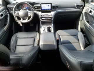 2024 Ford Explorer XLT with VIN 1FMSK7DH0RGA04223, listed as a Copart auction lot 54357745 with 24,914 mi miles and Clean Title. Bid and sale history available at DreamBid. Image 8.