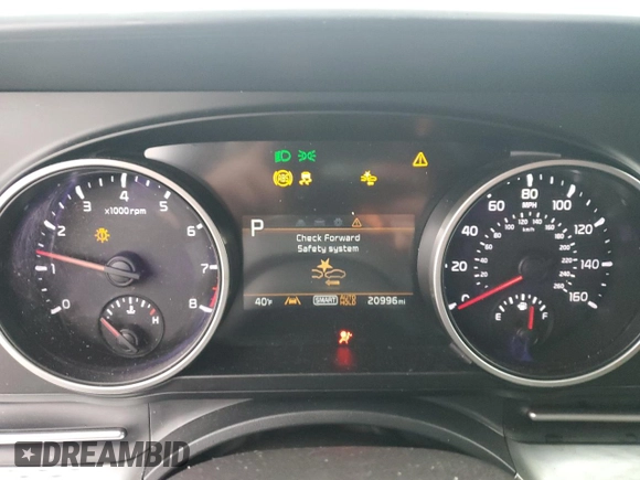 2024 Kia Carnival LX with VIN KNDNB4H35R6325775, listed as a Copart auction lot 44933695 with 20,996 mi miles and Salvage Title. Bid and sale history available at carsss.com. Image 9.