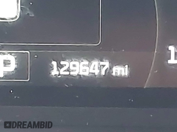 2017 Kia Sorento LX with VIN 5XYPG4A35HG205801, listed as a IAAI auction lot 42143064 with 129,647 mi miles. Bid and sale history available at carsss.com. Image 15.