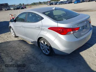 2013 Hyundai Elantra GLS с VIN KMHDH4AE9DU686917, выставлен на аукционе IAAI как лот 42039008 с пробегом Не указан миль и . История ставок и продаж доступна на DreamBid. Изображение 3.