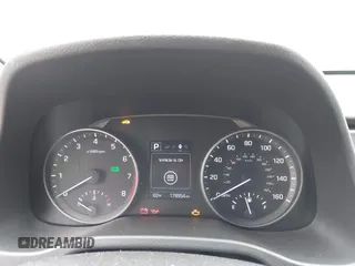 2017 Hyundai Elantra SE z VIN 5NPD84LF7HH052757, wystawiony jako IAAI lot #41409185 z przebiegiem 179 954 mil mil oraz . Historia ofert i sprzedaży dostępna na DreamBid. Obrazek 7.