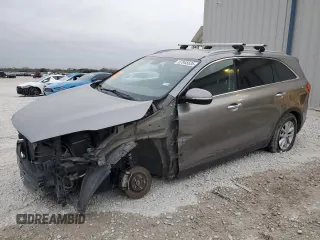 2016 Kia Sorento L with VIN 5XYPG4A33GG037011, listed as a Copart auction lot 87945535 with 172,061 mi miles and Salvage Title. Bid and sale history available at DreamBid. Image 1.