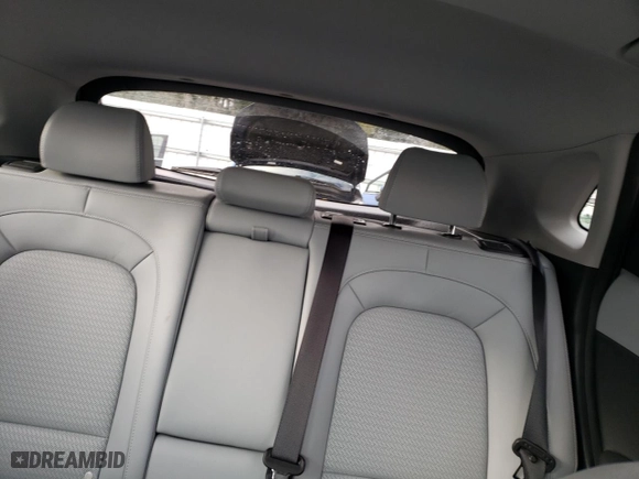 2021 Hyundai Kona Ultimate with VIN KM8K5CA56MU664366, listed as a Copart auction lot 45352555 with 37,034 mi miles and Salvage Title. Bid and sale history available at carsss.com. Image 10.