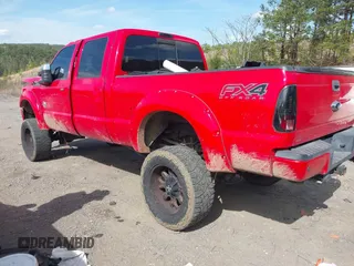 2016 Ford F-250 Lariat z VIN 1FT7W2BT7GEA63075, wystawiony jako IAAI lot #41837115 z przebiegiem 140 110 mil mil oraz . Historia ofert i sprzedaży dostępna na DreamBid. Obrazek 3.
