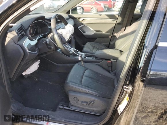 2020 Audi Q3 S line Premium with VIN WA1DECF31L1115818, listed as a Copart auction lot 40267463 with 22,456 mi miles. Bid and sale history available at carsss.com. Image 7.