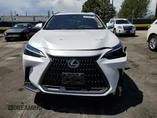 2024 Lexus NX 350h Premium z VIN JTJGKCEZ2R5015419, wystawiony jako Copart lot #55044605 z przebiegiem 21 264 mil mil oraz Szkoda całkowita • Salvage title. Historia ofert i sprzedaży dostępna na DreamBid. Obrazek 5.