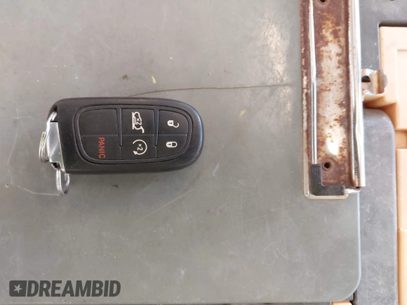 2015 Jeep Cherokee Limited with VIN 1C4PJMDS2FW682142, listed as a IAAI auction lot 41399903 with 124,918 mi miles and . Bid and sale history available at DreamBid. Image 11.