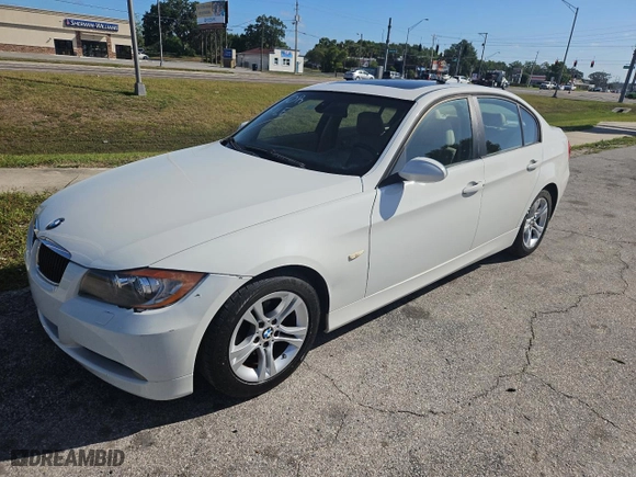 2008 BMW 3 Series 328xi with VIN WBAVC93578K040663, listed as a Copart auction lot 52096065 with 999,999 mi miles and Clean Title. Bid and sale history available at carsss.com. Image 2.