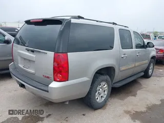 2007 GMC Yukon XL SLT with VIN 1GKFC160X7J311913, listed as a IAAI auction lot 41804518 with 188,458 mi miles. Bid and sale history available at carsss.com. Image 4.