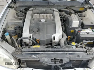 2004 Hyundai XG with VIN KMHFU45E64A360587, listed as a Copart auction lot 43039875 with 118,818 mi miles and Clean Title. Bid and sale history available at carsss.com. Image 11.