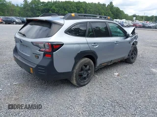 2022 Subaru Outback Wilderness z VIN 4S4BTGUD9N3278645, wystawiony jako IAAI lot #42563050 z przebiegiem 73 908 mil mil oraz . Historia ofert i sprzedaży dostępna na DreamBid. Obrazek 4.