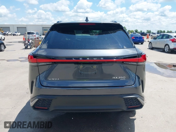 2024 Lexus RX 350 z VIN 2T2BAMCA7RC056226, wystawiony jako IAAI lot #42351779 z przebiegiem 12 317 mil mil oraz . Historia ofert i sprzedaży dostępna na DreamBid. Obrazek 16.