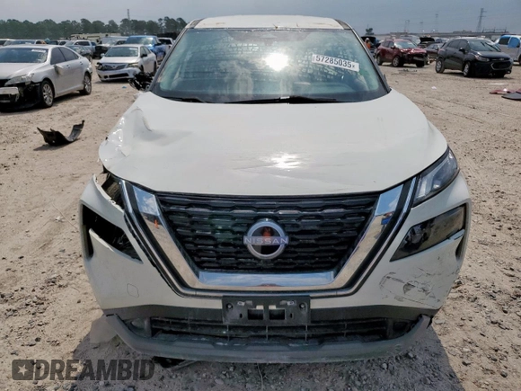 2022 Nissan Rogue S with VIN 5N1BT3AA7NC700589, listed as a Copart auction lot 57285035 with 39,403 mi miles and Salvage title. Bid and sale history available at DreamBid. Image 5.
