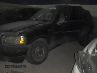 2002 Ford Expedition z VIN 1FMEU15LX2LA65888, wystawiony jako Copart lot #66222124 z przebiegiem Nie podano mil oraz Nie do naprawy • Non repairable. Historia ofert i sprzedaży dostępna na DreamBid. Obrazek 1.