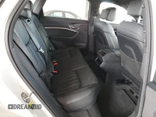 2022 Audi e-tron Chronos with VIN WA1VABGE8NB024505, listed as a Copart auction lot 47444995 with 45,476 mi miles and Salvage title. Bid and sale history available at DreamBid. Image 10.