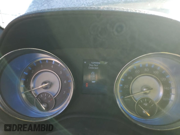 2014 Chrysler 300 with VIN 2C3CCAET3EH181258, listed as a Copart auction lot 44736515 with 122,606 mi miles and Salvage Title. Bid and sale history available at carsss.com. Image 9.