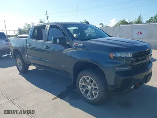 2019 Chevrolet Silverado 1500 LT Trail Boss with VIN 1GCPYFEDXKZ238586, listed as a IAAI auction lot 40383133 with 107,942 mi miles. Bid and sale history available at carsss.com. Image 1.