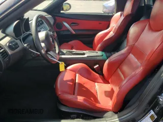 2005 BMW Z4 3.0i z VIN 4USBT53505LU11449, wystawiony jako Copart lot #59117535 z przebiegiem 83 103 mil mil oraz Szkoda całkowita • Salvage title. Historia ofert i sprzedaży dostępna na DreamBid. Obrazek 7.
