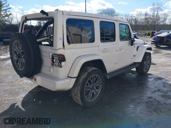 2024 Jeep Wrangler High Altitude z VIN 1C4RJXU60RW176763, wystawiony jako IAAI lot #41508931 z przebiegiem 11 026 mil mil oraz . Historia ofert i sprzedaży dostępna na DreamBid. Obrazek 4.