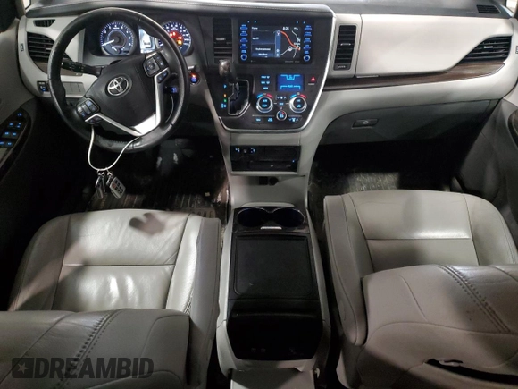 2019 Toyota Sienna XLE with VIN 5TDDZ3DC6KS218912, listed as a Copart auction lot 44767225 with 107,493 mi miles and Salvage Title. Bid and sale history available at carsss.com. Image 8.