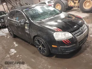 2007 Volkswagen Jetta Wolfsburg Edition с VIN 3VWEF71K57M077125, выставлен на аукционе IAAI как лот 41516810 с пробегом 138 193 миль миль и . История ставок и продаж доступна на DreamBid. Изображение 1.