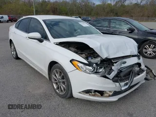 2017 Ford Fusion SE with VIN 3FA6P0H73HR326710, listed as a IAAI auction lot 41263017 with 77,090 mi miles. Bid and sale history available at carsss.com. Image 1.