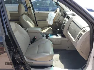 2008 Ford Escape XLT with VIN 1FMCU03198KA81467, listed as a IAAI auction lot 42263917 with 196,088 mi miles and . Bid and sale history available at DreamBid. Image 5.