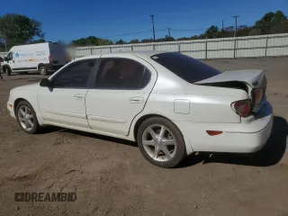 2002 Infiniti I35 Luxury with VIN JNKDA31A12T025223, listed as a Copart auction lot 81090614 with 182,890 mi miles and Salvage Title. Bid and sale history available at carsss.com. Image 2.