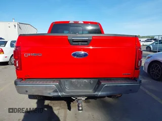 2016 Ford F-150 XLT z VIN 1FTFW1EF2GKF68647, wystawiony jako IAAI lot #42349462 z przebiegiem Nie podano mil oraz . Historia ofert i sprzedaży dostępna na DreamBid. Obrazek 16.